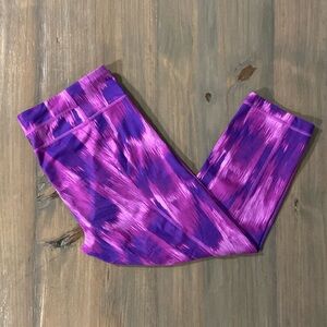 Under Armour all season gear capri leggings - medium